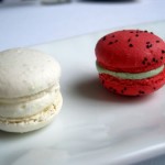 Petit Macarons 150x150 